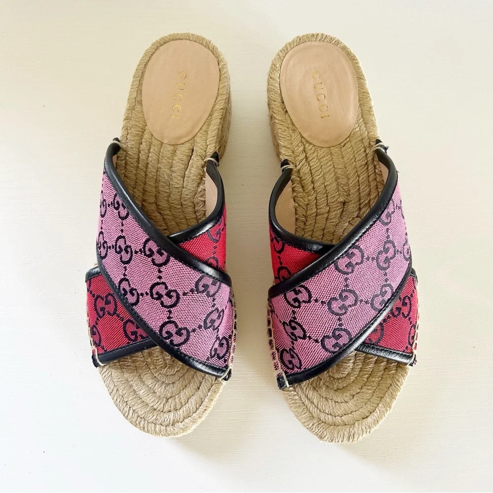 Gucci gg canvas